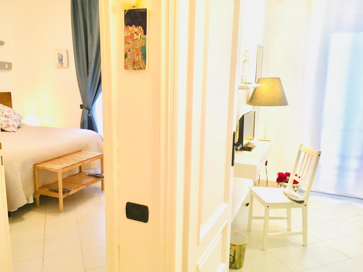 B&B Le Bouganville Lavagna Exteriör bild